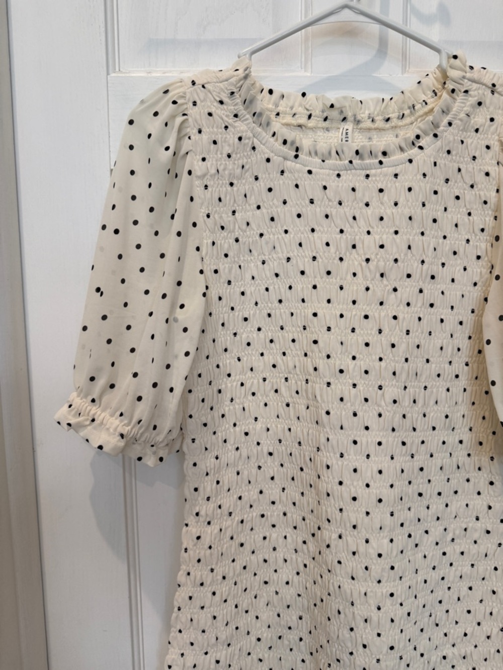 American Eagle Size M Polka Dot Smocked Dress Puff Sleeve Ruffle Hem Cute - Picture 3 of 15